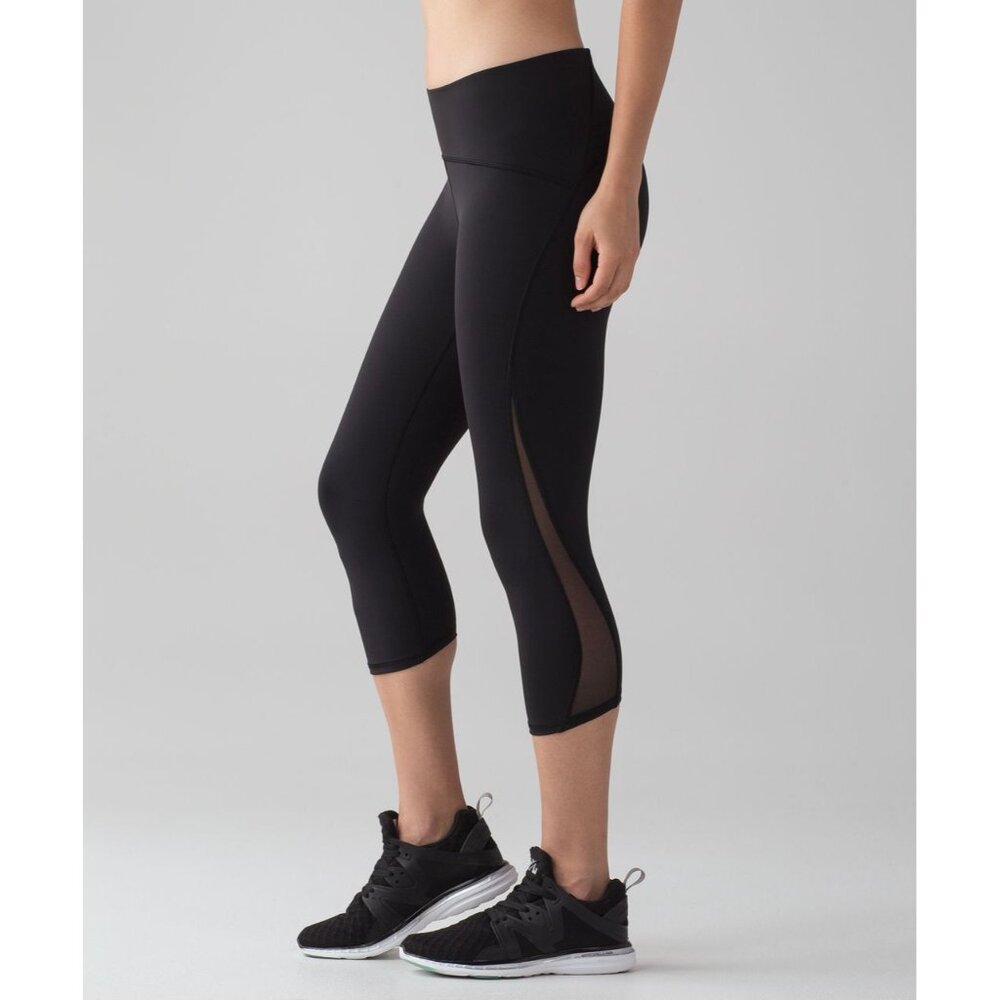 Lululemon Train Times Crop Black Womens High-Waist Activewear Leggings Size 4